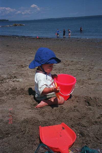 lincolnbeach.jpg (59790 bytes)
