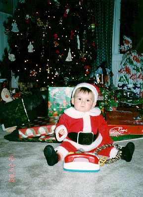 santa.jpg (40445 bytes)